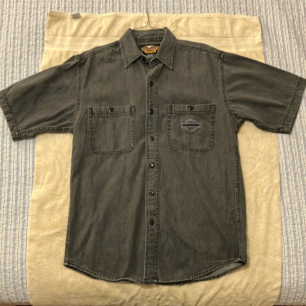 Vintage Harley short sleeve button-down black denim shirt med excellent used